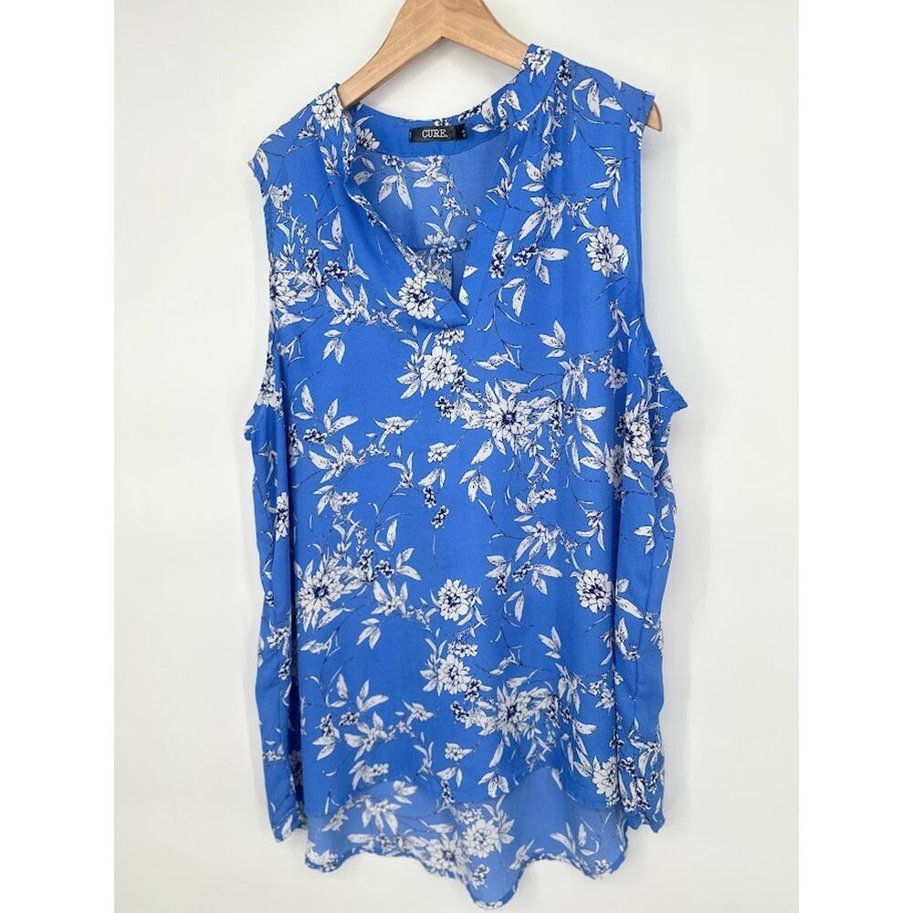 CURE. Womens Size 1XL Tunic Top Floral Blue Flowy Cottage Resort Cruise Vacation